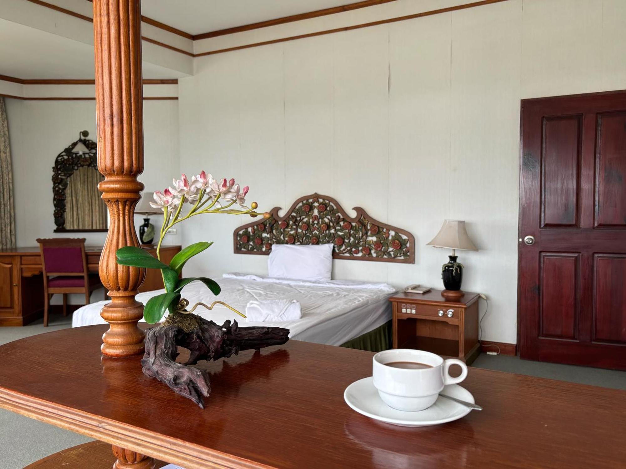 Royal Mekong Riverside Hotel Nong Khai Buitenkant foto