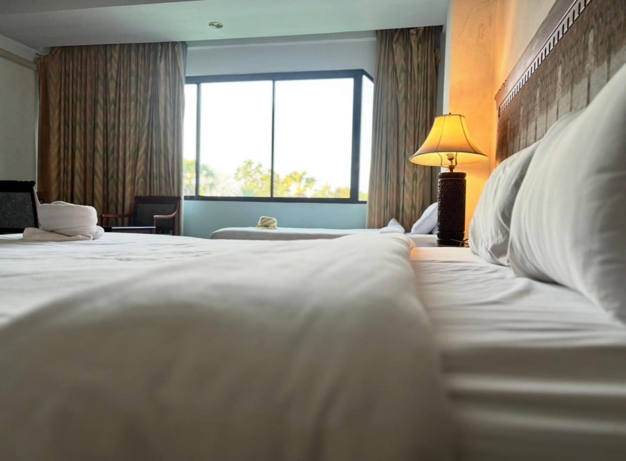 Royal Mekong Riverside Hotel Nong Khai Buitenkant foto