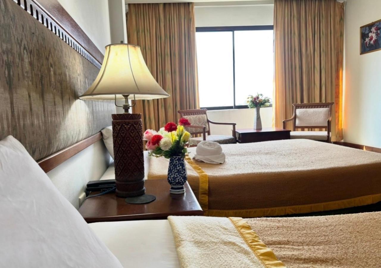 Royal Mekong Riverside Hotel Nong Khai Buitenkant foto