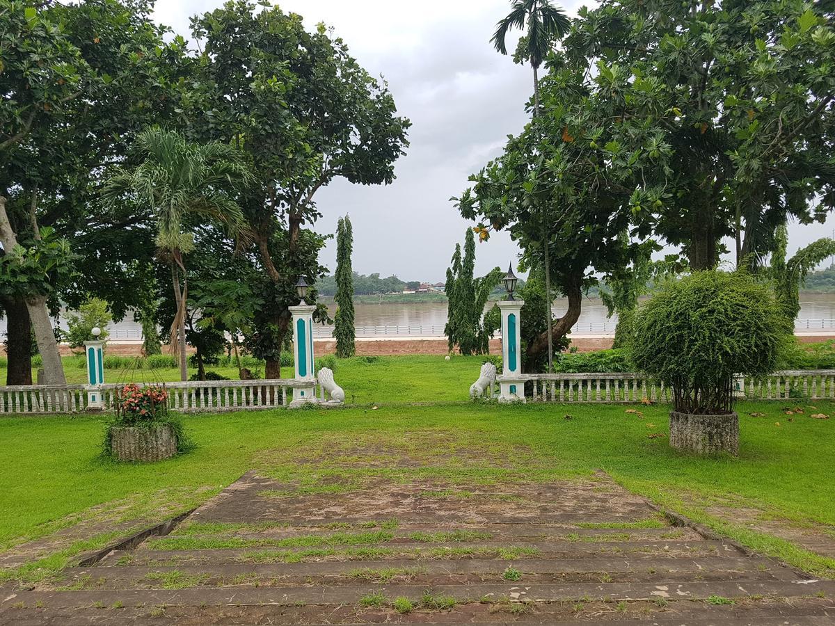 Royal Mekong Riverside Hotel Nong Khai Buitenkant foto