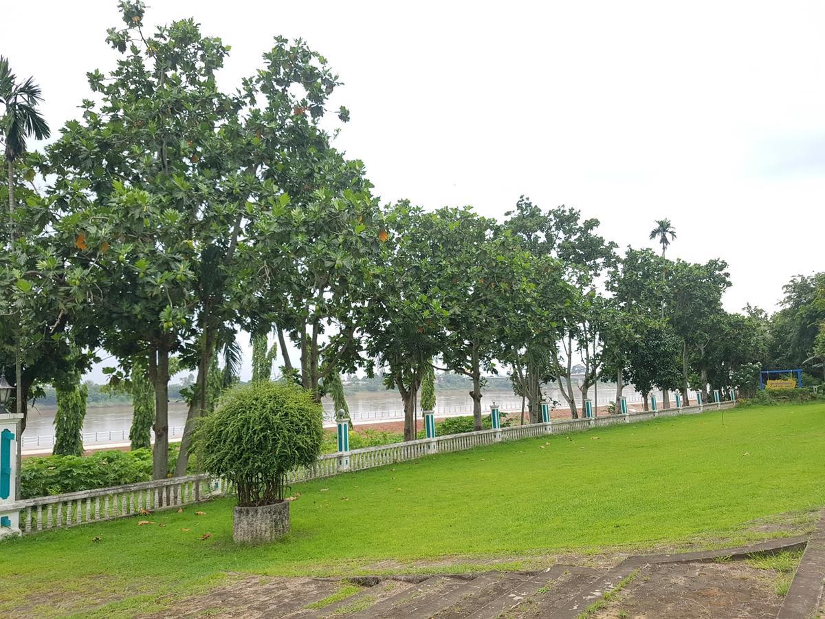 Royal Mekong Riverside Hotel Nong Khai Buitenkant foto